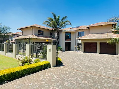 4 Bedroom House For Sale in Brakpan - bfzy.webp