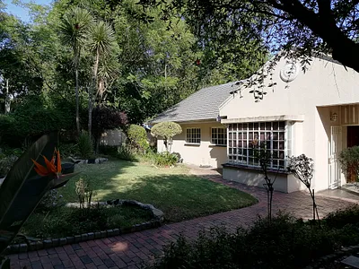 5 Bedroom House For Sale in Johannesburg - img