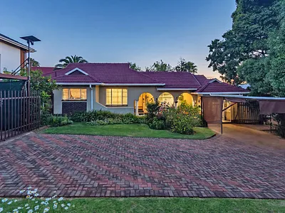 3 Bedroom House For Sale in Krugersdorp - W6RL.webp