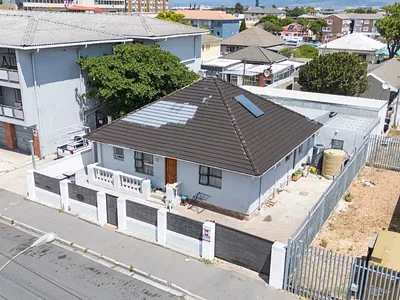 11 Bedroom House For Sale in Goodwood - l1Mg.webp