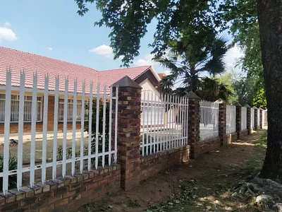 3 Bedroom House For Sale in Vanderbijlpark - wv2p.webp