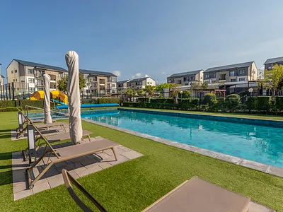 3 Bedroom Apartment For Sale in Blouberg - FQk5.webp