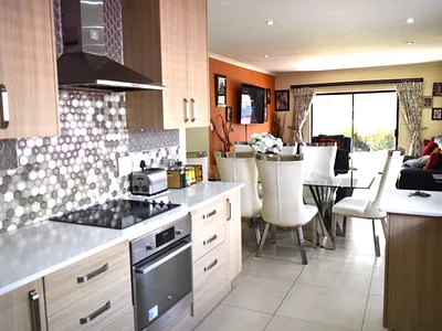 3 Bedroom House For Sale in Brakpan - FdGW.webp