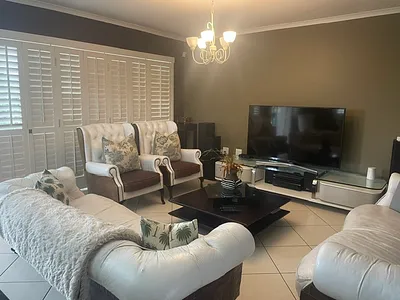 3 Bedroom Apartment To Rent in Pinetown - g38C.webp