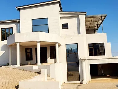 6 Bedroom House For Sale in Louis Trichardt - K2ft.webp