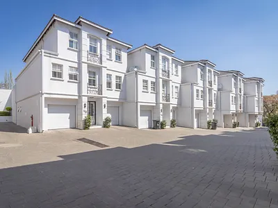 3 Bedroom Townhouse For Sale in Sandton - pZBp.webp