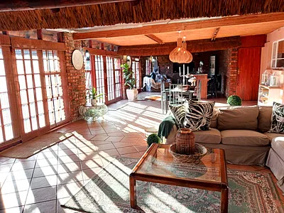 4 Bedroom House For Sale in Despatch - PiT9.webp