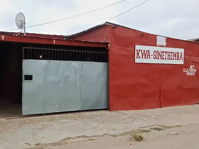 2 Bedroom House For Sale in Uitenhage - dUhv.webp