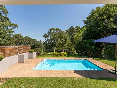 3 Bedroom House For Sale in Hillcrest - lc2X.webp