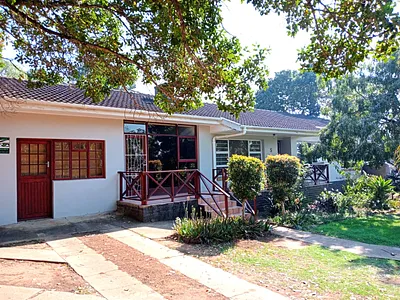 3 Bedroom House For Sale in Uitenhage - IdST.webp