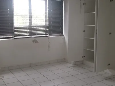 2 Bedroom Apartment For Sale in Durban - q3Nz.webp
