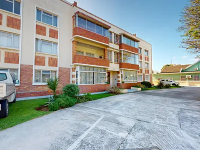 2 Bedroom Apartment For Sale in Port Elizabeth - Hf4H.webp