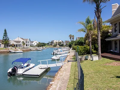 5 Bedroom House For Sale in Port Alfred - dAl1.webp
