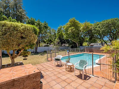 4 Bedroom House For Sale in Port Elizabeth - n67A.webp