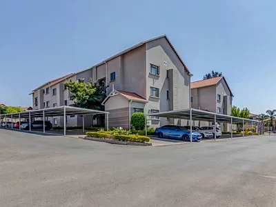 2 Bedroom Apartment For Sale in Sandton - 2ETr.webp