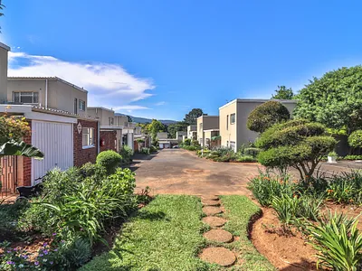 3 Bedroom Townhouse For Sale in Pietermaritzburg - m3dV.webp