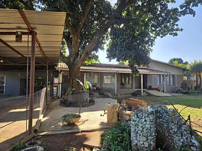 3 Bedroom House For Sale in Louis Trichardt - Zd51.webp