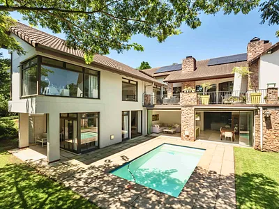 5 Bedroom House For Sale in Hillcrest - xfQL.webp