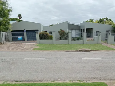 3 Bedroom House For Sale in Despatch - iLt4.webp