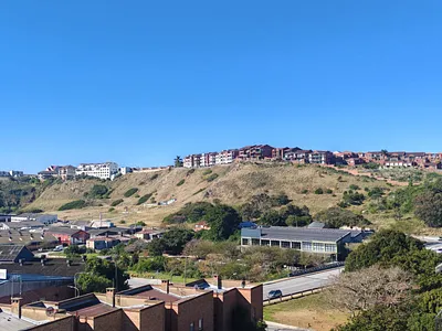 2 Bedroom Townhouse For Sale in Port Elizabeth - oE3P.webp