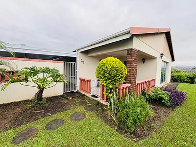 3 Bedroom House For Sale in Durban - T1Ou.webp