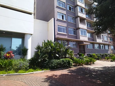 1 Bedroom Apartment For Sale in Durban - 5bae.webp
