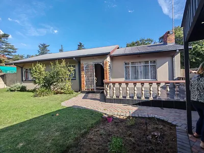 3 Bedroom House For Sale in Sasolburg - eUQ5.webp