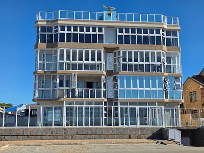 2 Bedroom Apartment For Sale in Jeffreys Bay - img