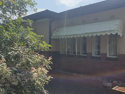 4 Bedroom House For Sale in Barberton - hvTR.webp