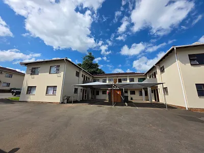 2 Bedroom Apartment For Sale in Empangeni - jbBV.webp