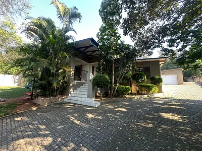 4 Bedroom House For Sale in Nelspruit - 79CJ.webp