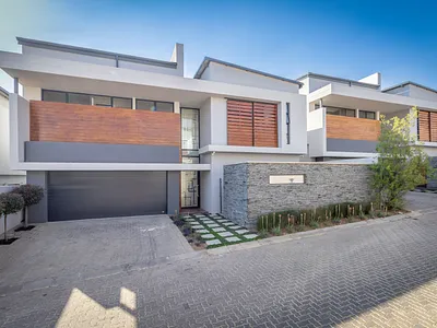 4 Bedroom House For Sale in Sandton - q0Pu.webp