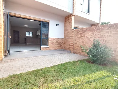 2 Bedroom Apartment For Sale in Centurion - x9Li.webp