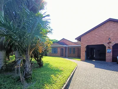 4 Bedroom House For Sale in Richards Bay - OspW.webp