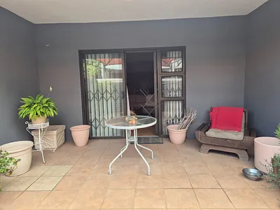 1 Bedroom Townhouse For Sale in Polokwane - Aed4.webp
