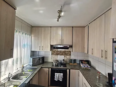 3 Bedroom Apartment To Rent in Richards Bay - ZlPX.webp