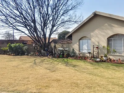 4 Bedroom House For Sale in Kriel - Ri5h.webp