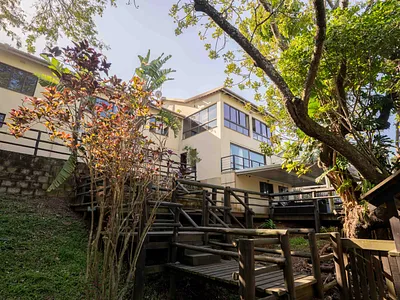 4 Bedroom House For Sale in Scottburgh - img