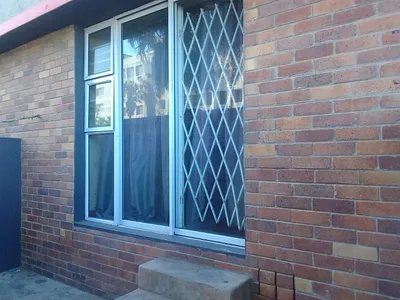 1 Bedroom Apartment To Rent in East London - EBgN.webp