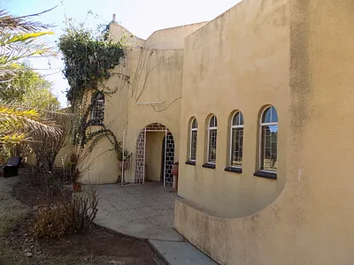 4 Bedroom House For Sale in Ventersdorp - tflz.webp