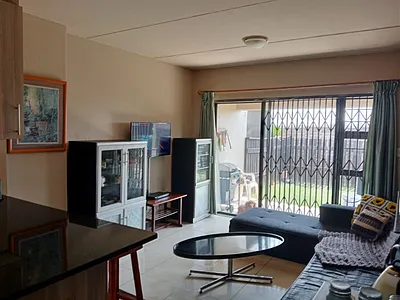 2 Bedroom Townhouse For Sale in Benoni - UfSx.webp