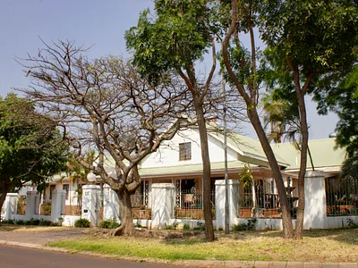 5 Bedroom House For Sale in Akasia - Em77.webp