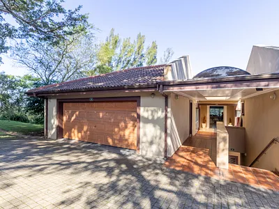 3 Bedroom Apartment For Sale in Ballito - xvJe.webp