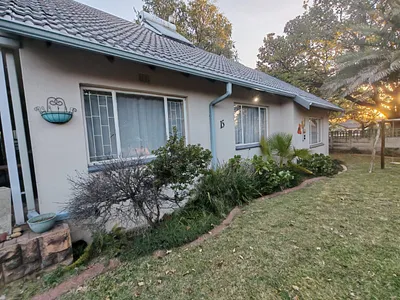 3 Bedroom House For Sale in Sasolburg - TzN2.webp