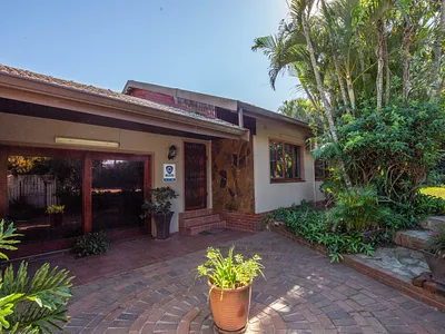 3 Bedroom House For Sale in Durban - u2X4.webp