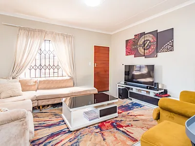 2 Bedroom House For Sale in Johannesburg - 0WUA.webp