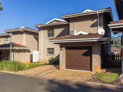 3 Bedroom Apartment For Sale in Ballito - aUcM.webp