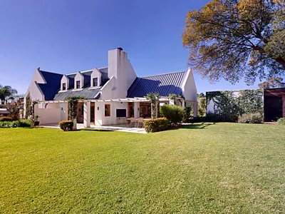 4 Bedroom House For Sale in Benoni - TMYK.webp