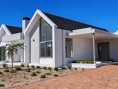 2 Bedroom House For Sale in Langebaan - DhBc.webp