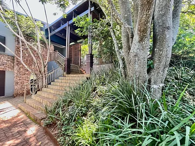 5 Bedroom House For Sale in Ballito - nOG1.webp